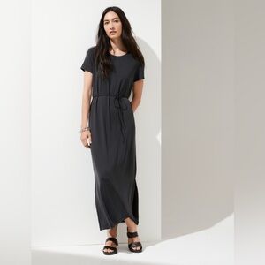 Sandwash Maxi T-Shirt Dress with Side Slits
·
Brand: Banana Republic